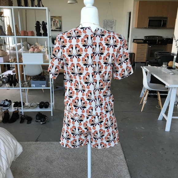 Zara Mod Print Top and Short Set - Picture 2 of 2